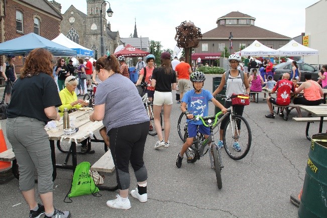 Image of residents attending the 2022 Pancake Breakfast