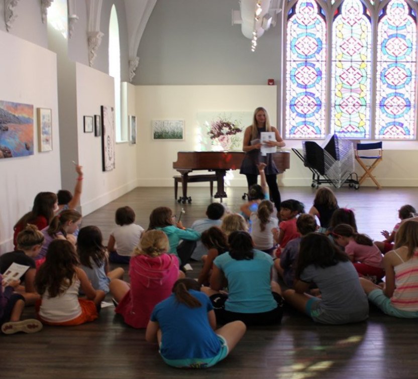School group in gallery