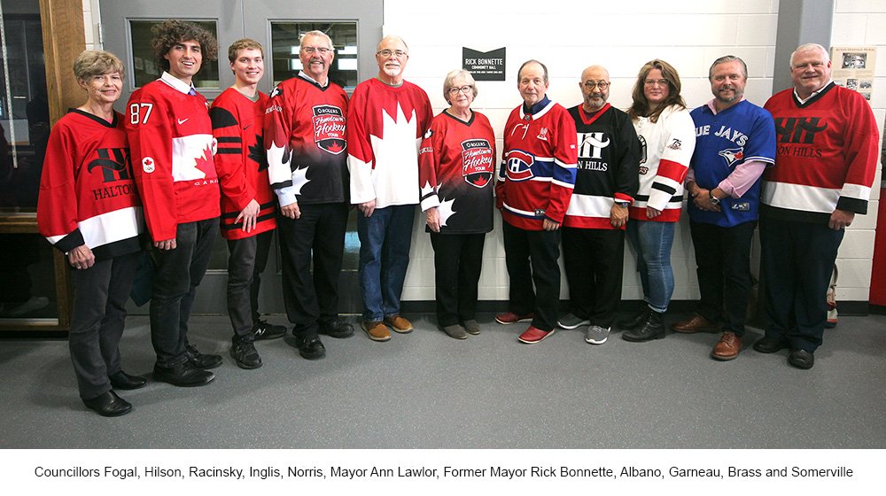 Former Mayor Rick Bonnette with Town councillors