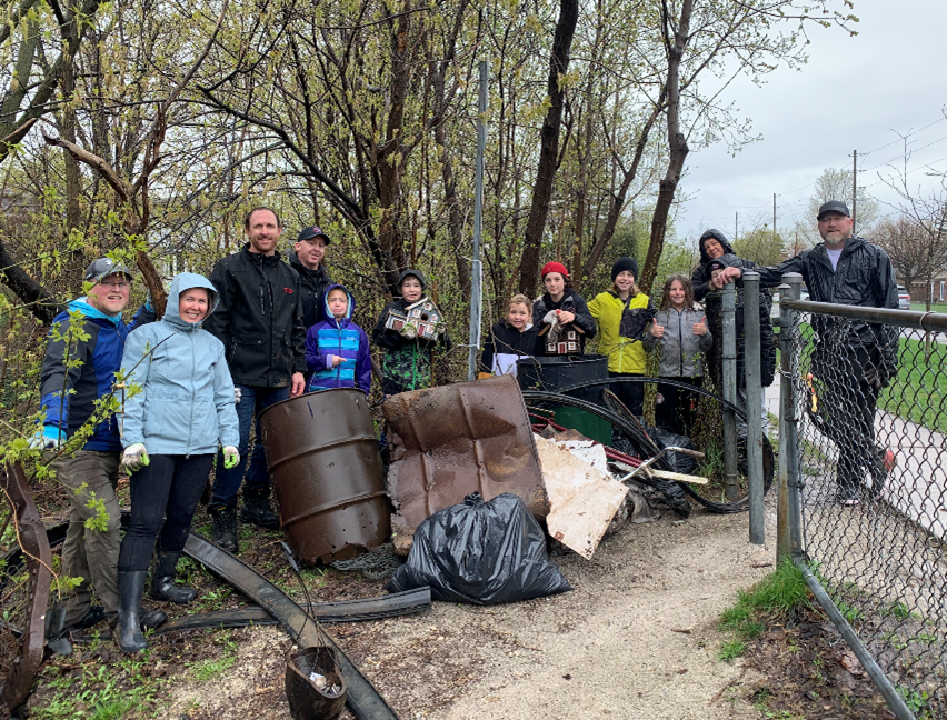 Community Clean up group from Earth Week 2023