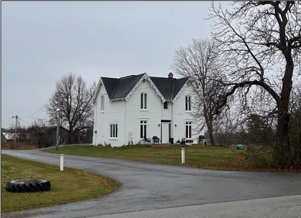 11820 10 Side Rd. 11820 10 Side Rd.