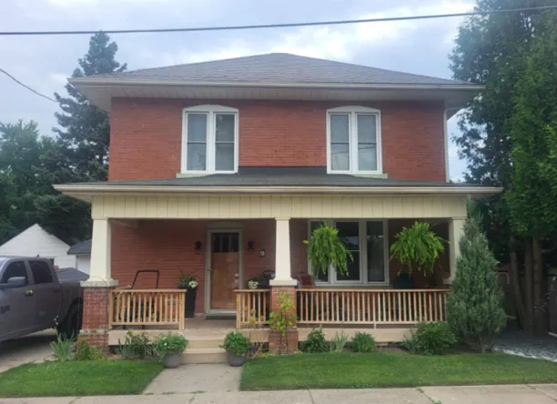 9 Wilbur St. N